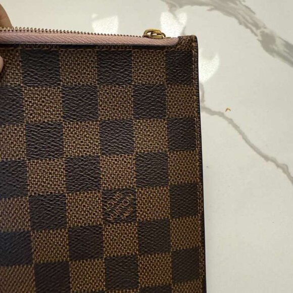 Louis Vuitton  Damier Ebene Neverfull Pochette Rose Ballerine - Picture 4 of 5